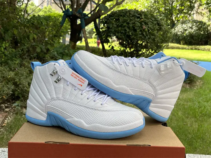 Authentic Air Jordan 12 Univeristy Blue 