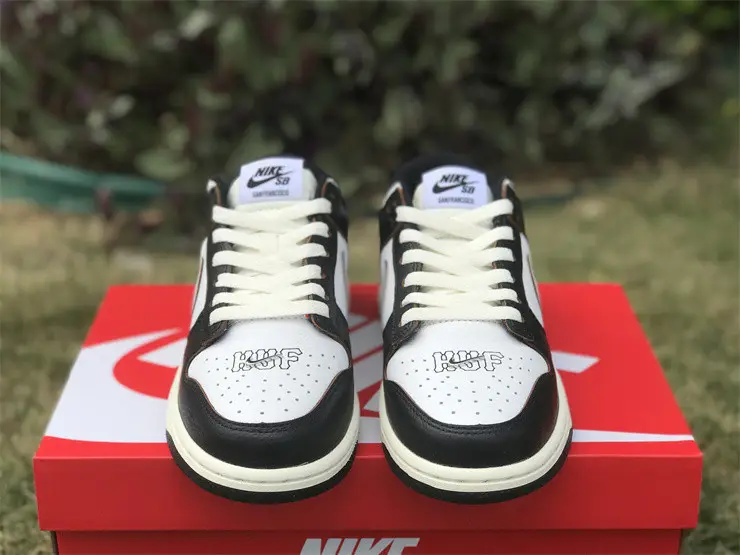Authentic HUF x Nike SB Dunk Low “San Francisco” 