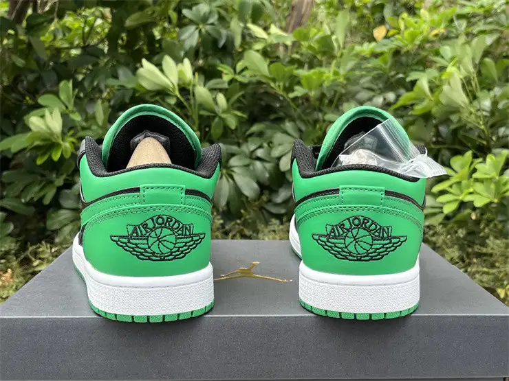 Authentic Air Jordan 1 Low “Lucky Green” 
