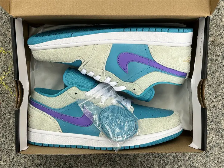 Authentic Air Jordan 1 Low “Aquatone” 
