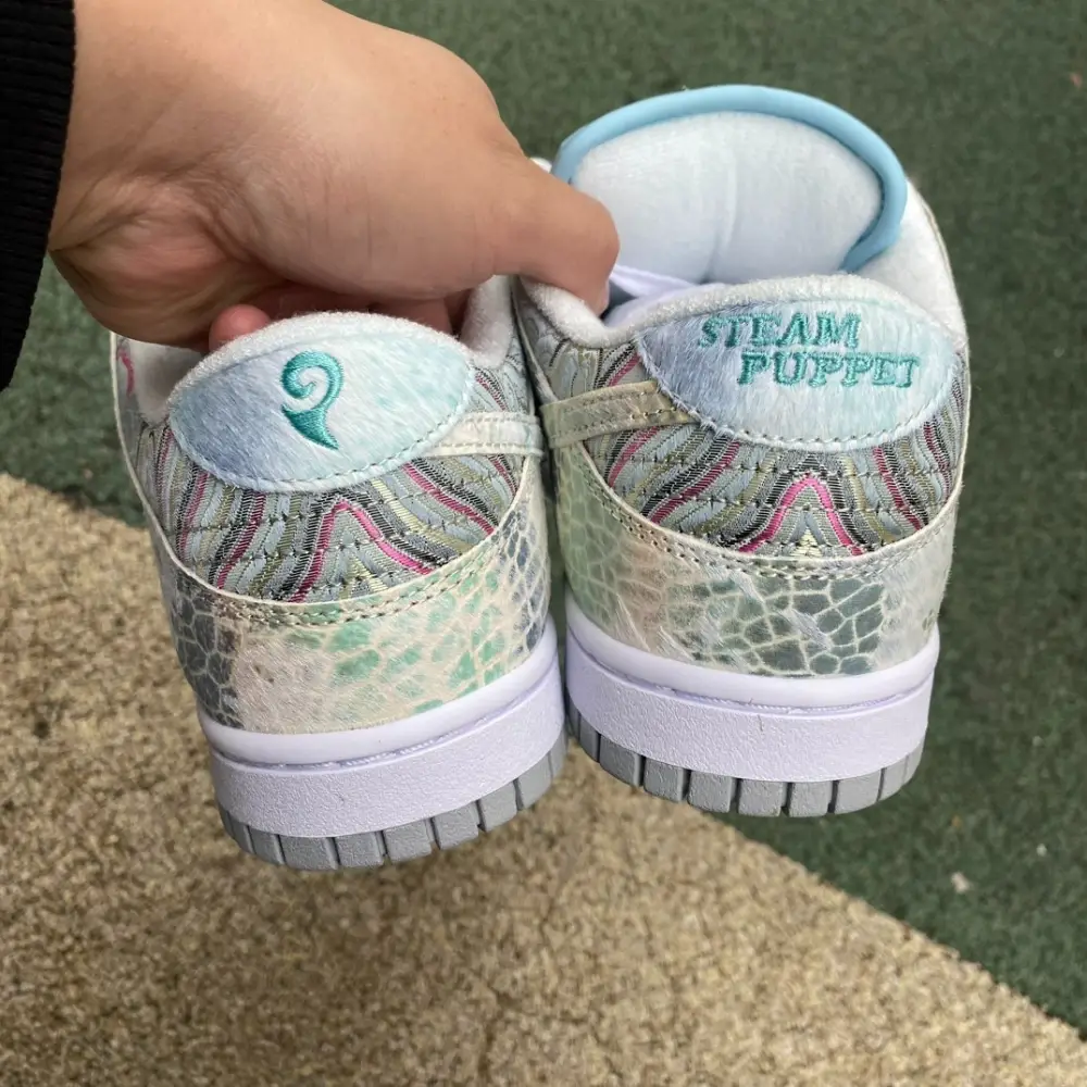Authentic Nike Dunk Low CNY White Green 