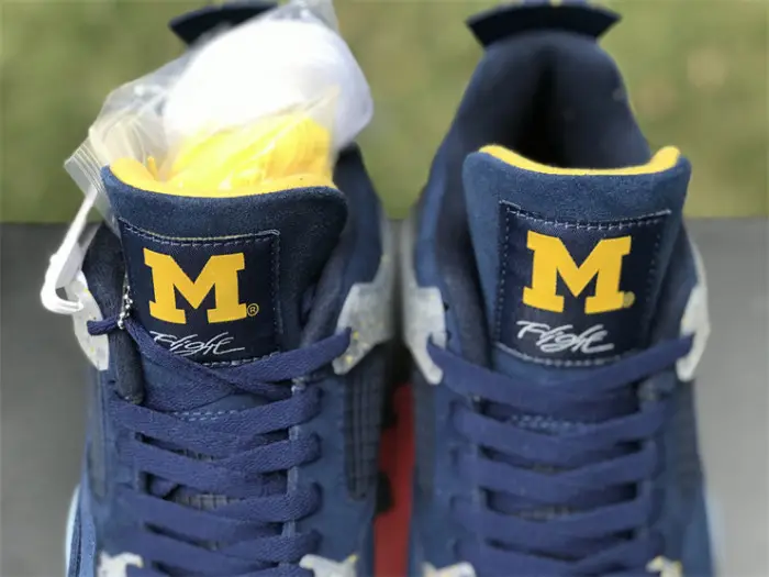 Authentic Air Jordan 4 PE Michigan BDEB2632