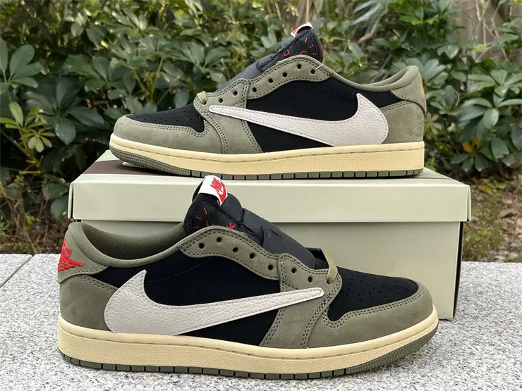 Authentic Travis Scott x Air Jordan 1 Low OG 7.0 