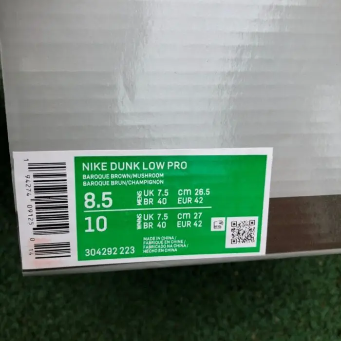 Authentic Stussy x Nike SB Dunk Low Pro Cherry Tweed 