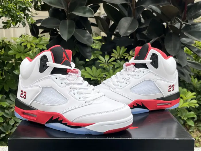 Authentic Air Jordan 5 "Fire Red" EBEA1564