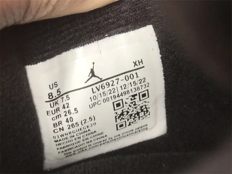 Authentic Air Jordan 4 