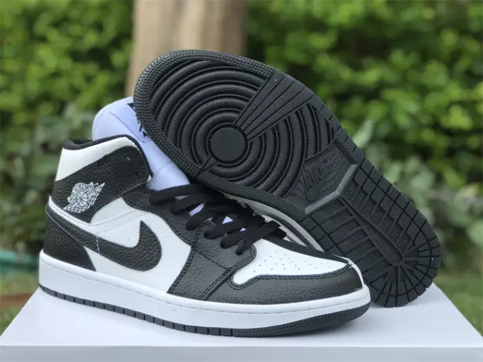 Authentic Air Jordan 1 Mid “Invert” GS 