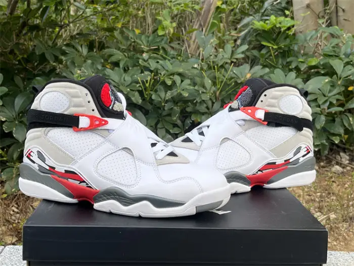 Authentic Air Jordan 8 Retro Bugs Bunny DED1791