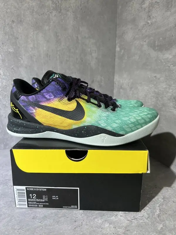 Authentic Kobe 8 Easter” 