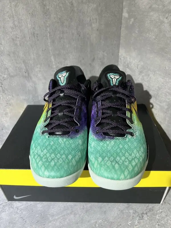 Authentic Kobe 8 Easter” DAAD601