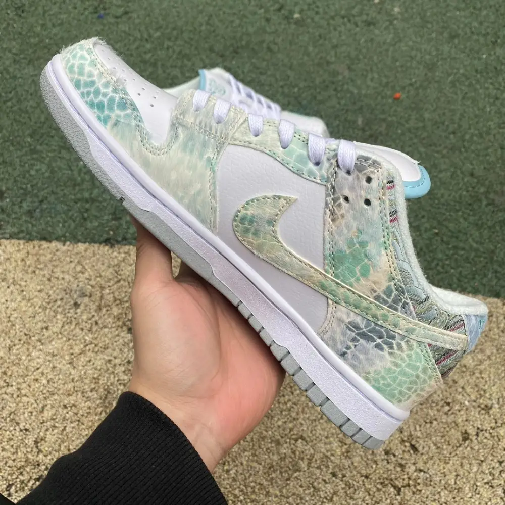 Authentic Nike Dunk Low CNY White Green 