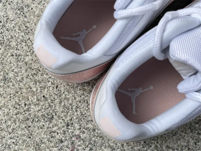 Authentic Air Jordan 11 Low WMNS “Legend Pink” 