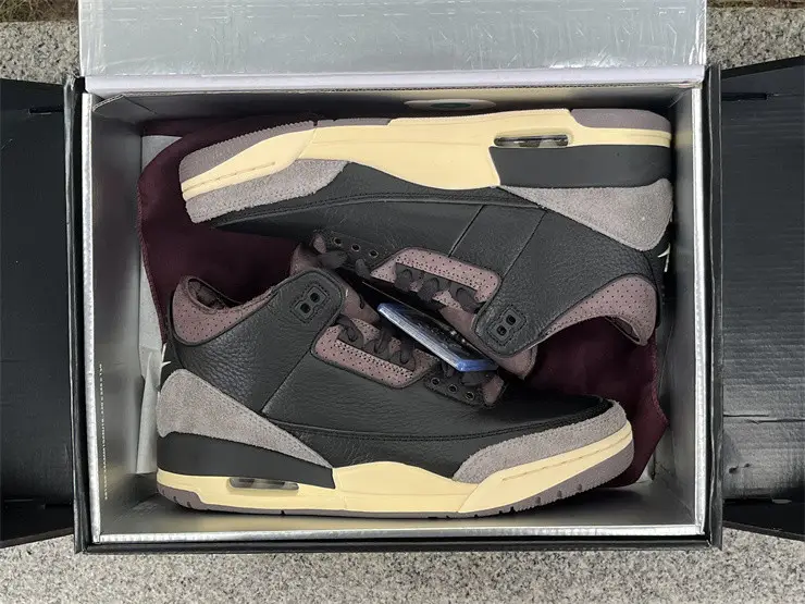 Authentic A Ma Manière x Air Jordan 3 “Black” 