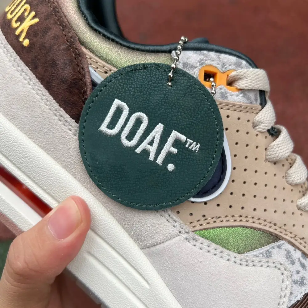 Authentic Division Street x Nike Air Max 1 “University of Oregon” 