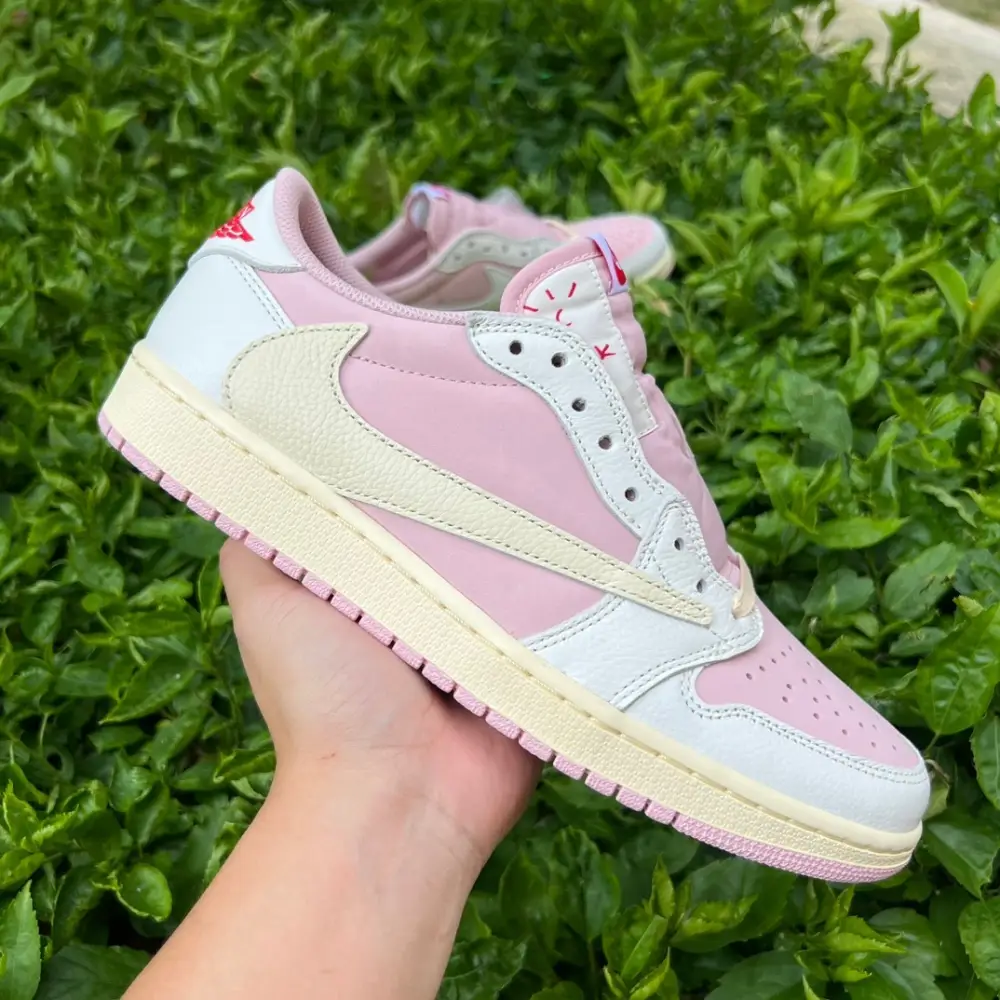Authentic Travis Scott x Air Jordan 1 Low OG Shy Pink 