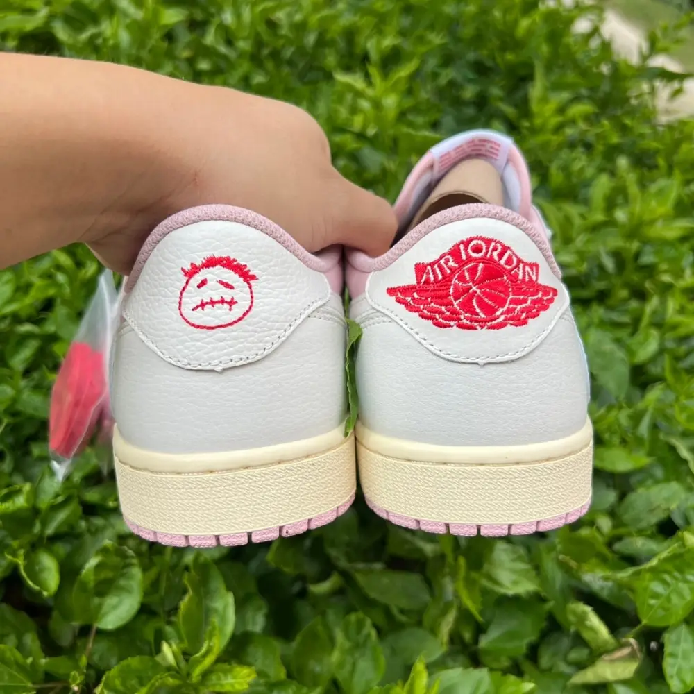 Authentic Travis Scott x Air Jordan 1 Low OG Shy Pink 