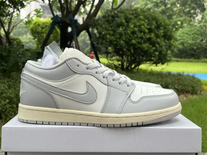 Authentic Air Jordan 1 Low Light Grey EEADB2651