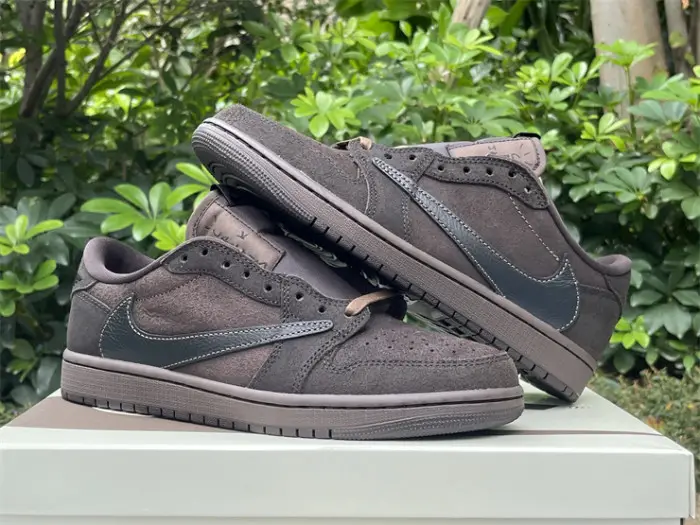 Authentic Travis Scott x Air Jordan 1 Low OG “Velvet Brown” ECB2590