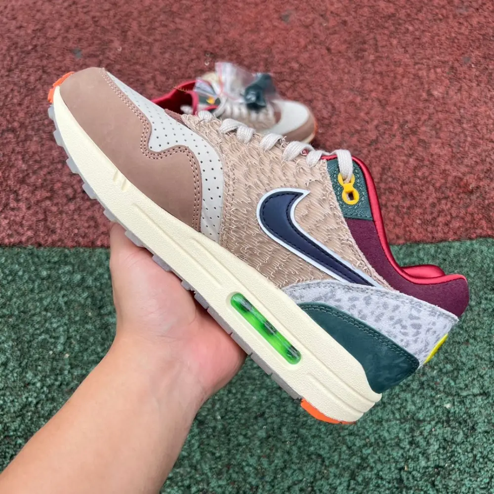 Authentic Division Street x Nike Air Max 1 Luxe “Oregon Ducks” PE 