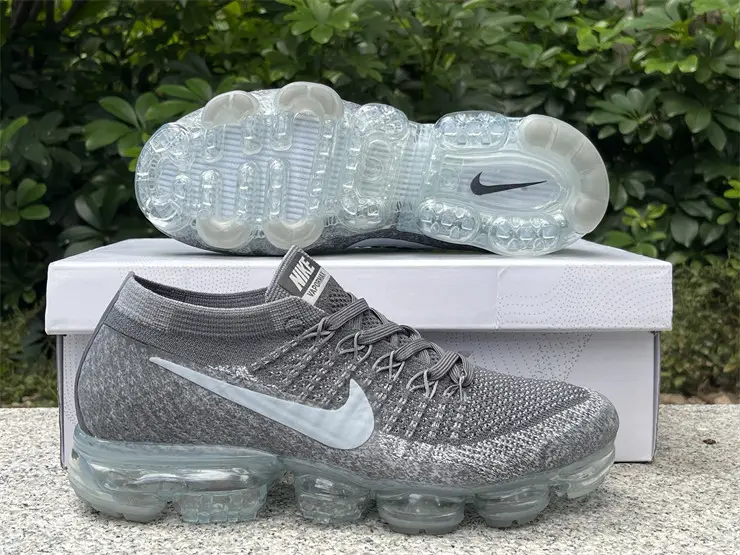 Authentic Nike Air VaporMax Asphalt 