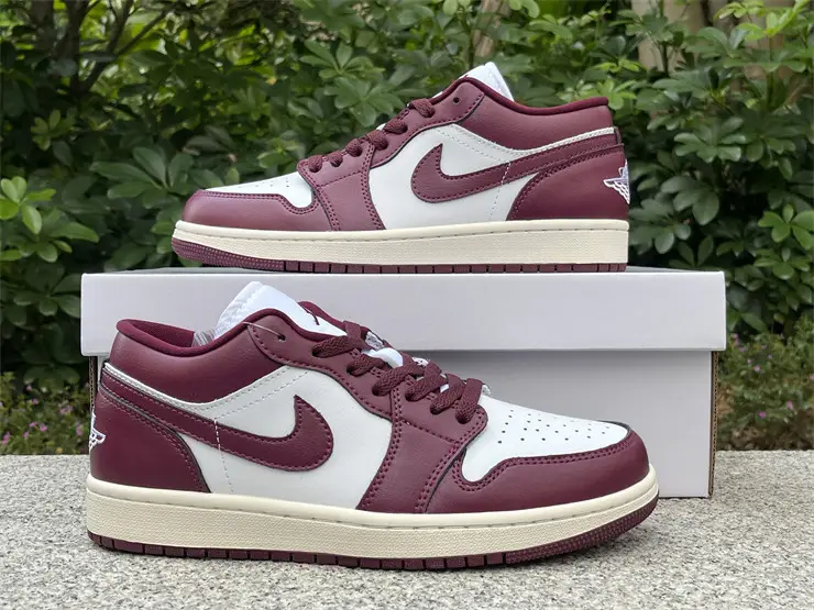 Authentic Jordan 1 Low Bordeaux Women 