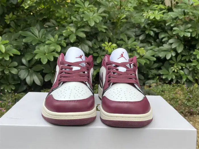 Authentic Jordan 1 Low Bordeaux Women 