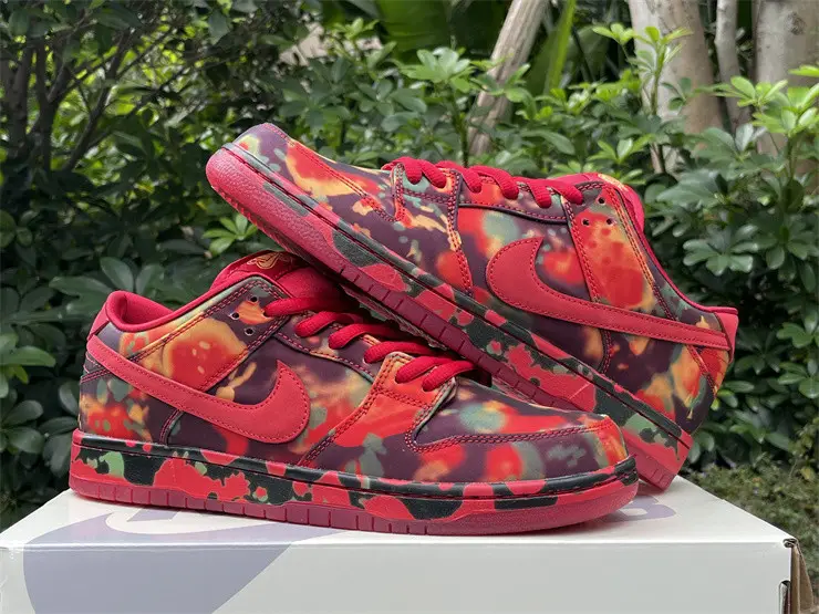 Authentic The Wizard of Oz x Nike SB Dunk Low“RubySlipper” 