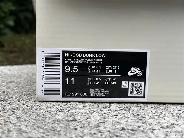 Authentic The Wizard of Oz x Nike SB Dunk Low“RubySlipper” 