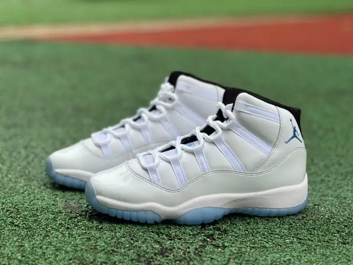Authentic Air Jordan 11 “Legend Blue” 2024 GS BDEDD2274
