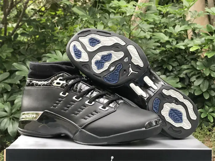 Authentic Jordan 17 OG Low Black Chrome BFAE586