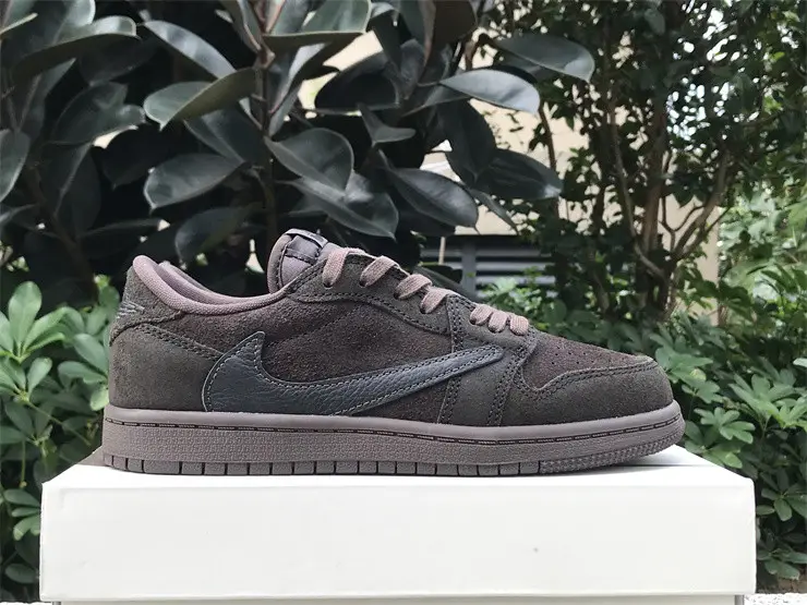 Authentic Travis Scott x Air Jordan 1 Low OG “Velvet Brown” Kids 