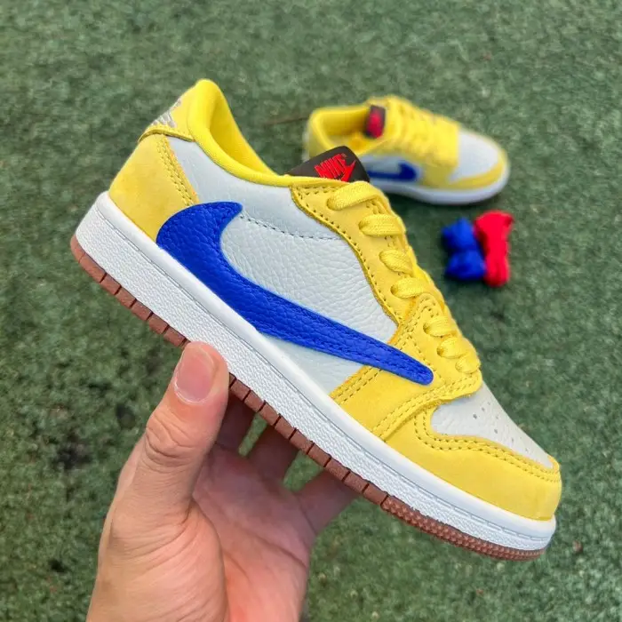 Authentic Authentic Travis Scott x Air Jordan 1 Low “Canary” Kids CAAED2252