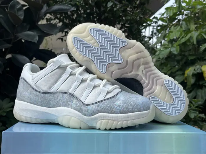 Authentic Air Jordan 11 Low Year of the Snake BEADD393