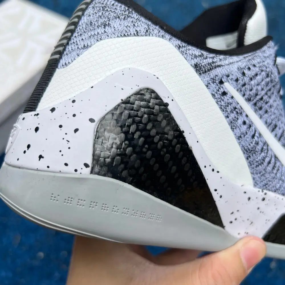 Authentic Nike Kobe 9 Elite Low Beethoven 