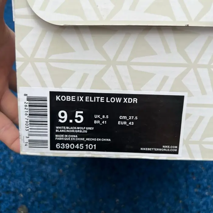 Authentic Nike Kobe 9 Elite Low Beethoven 