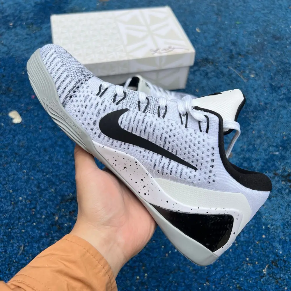 Authentic Nike Kobe 9 Elite Low Beethoven 