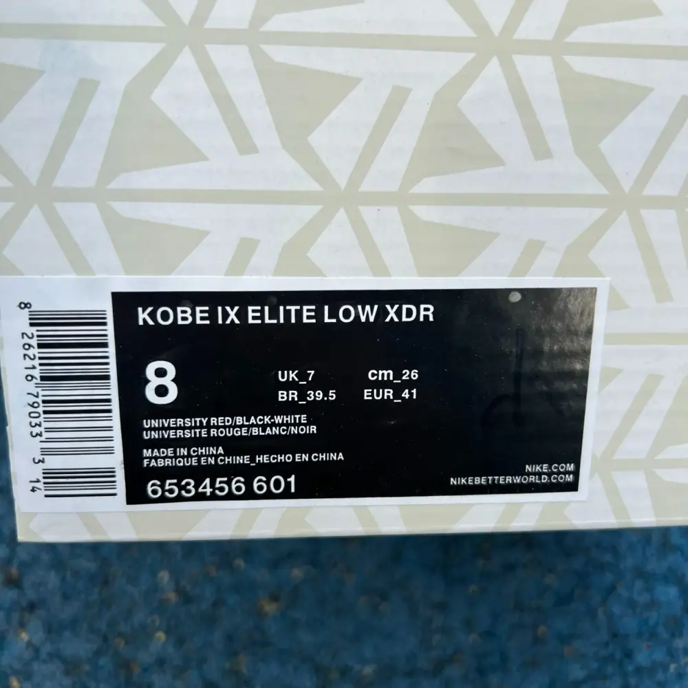 Authentic Nike Kobe 9 Elite Low XDR 'University Red' 