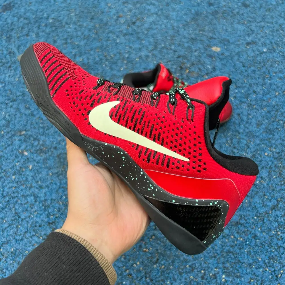 Authentic Nike Kobe 9 Elite Low XDR 'University Red' 