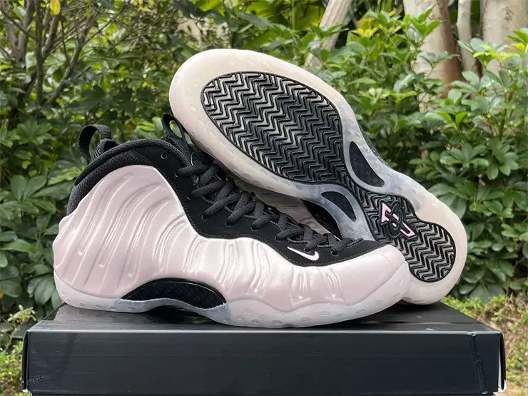 Authentic Nike Air Foamposite One “DMV” 
