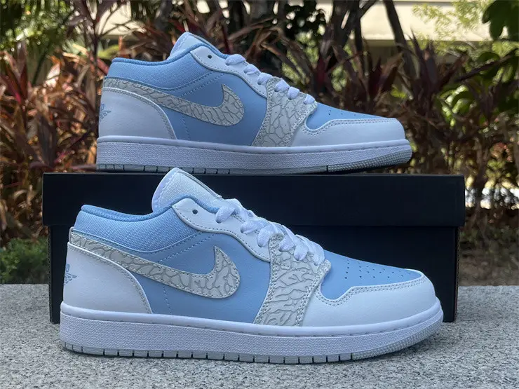 Authentic Nike Air Jordan 1 Low  Blue Tint 