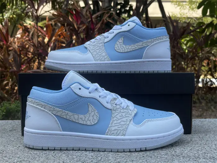 Authentic Nike Air Jordan 1 Low  Blue Tint 