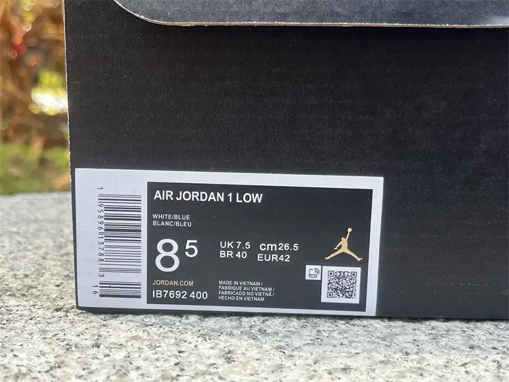 Authentic Nike Air Jordan 1 Low  Blue Tint 