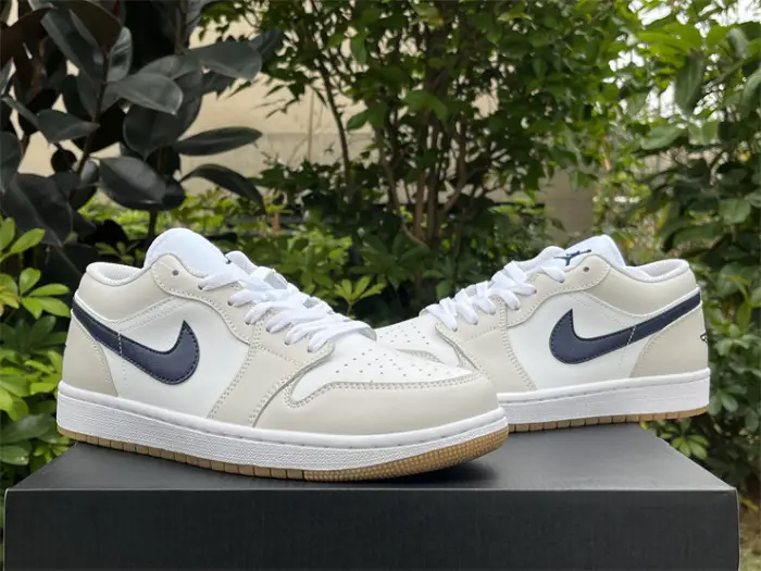 Authentic Air Jordan 1 Low Midnight Navy Neutral Grey 