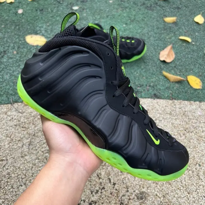 Authentic Nike Air Foamposite One “Black Volt” 