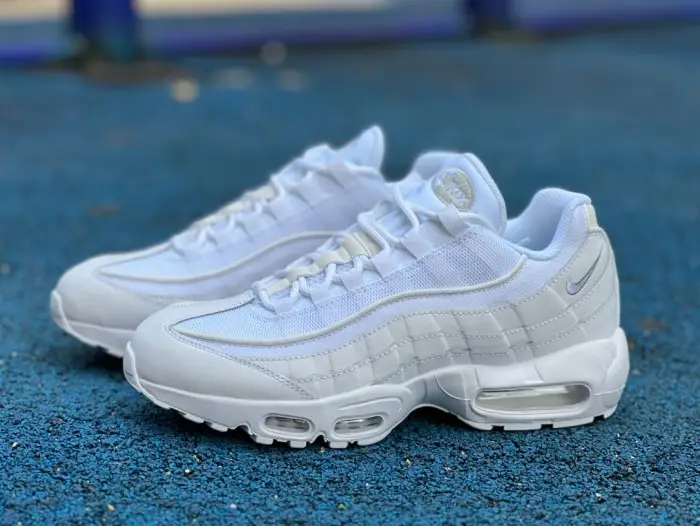 Authentic Nike Air Max 95 OG Neon CT1268-100