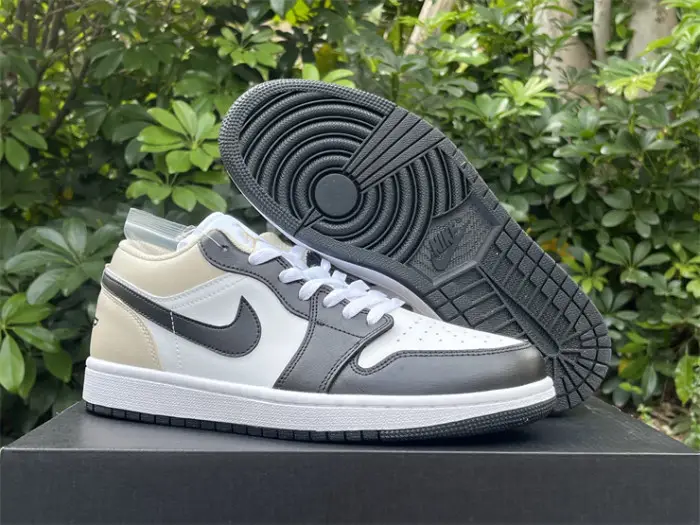 Authentic Air Jordan 1 Low “Black Toe Rattan” 