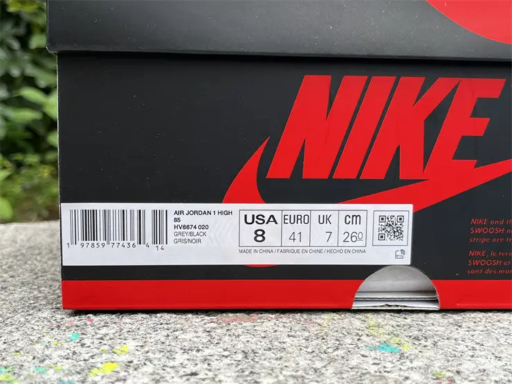Authentic Air Jordan 1 High '85  Reverse Shadow   2025 
