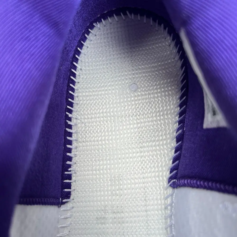 Authentic  Nike Kobe 8 Protro White Court Purple 