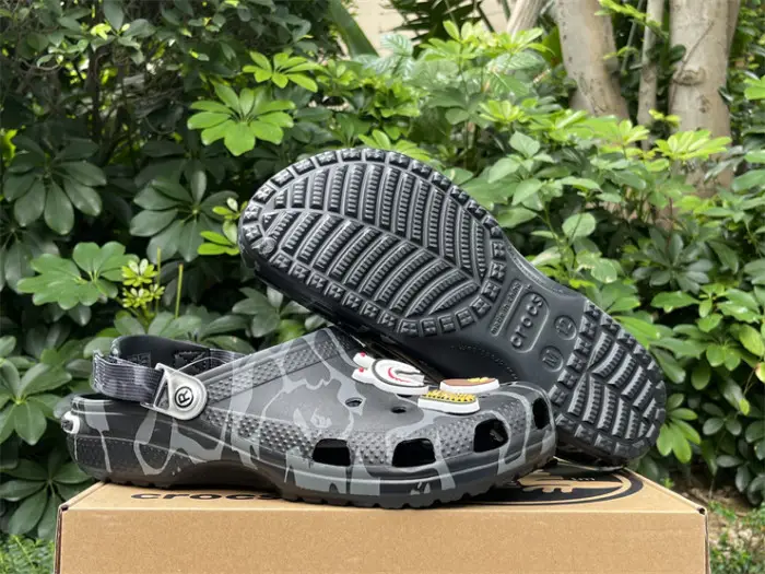 Bape  x C Classic clog Sandals-002 DCC1301