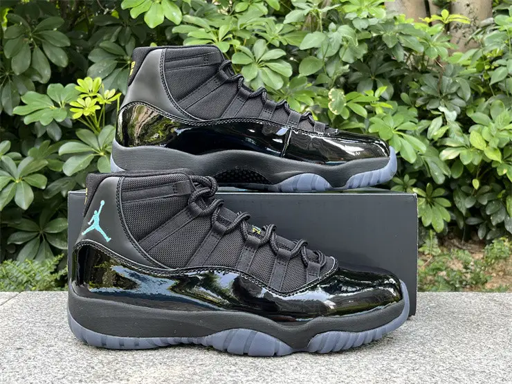 Authentic Air Jordan 11  Gamma Blue   2025 